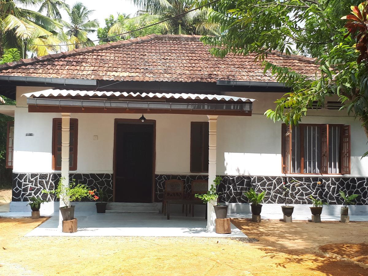 New Sam Tourist Inn Weligama Luaran gambar