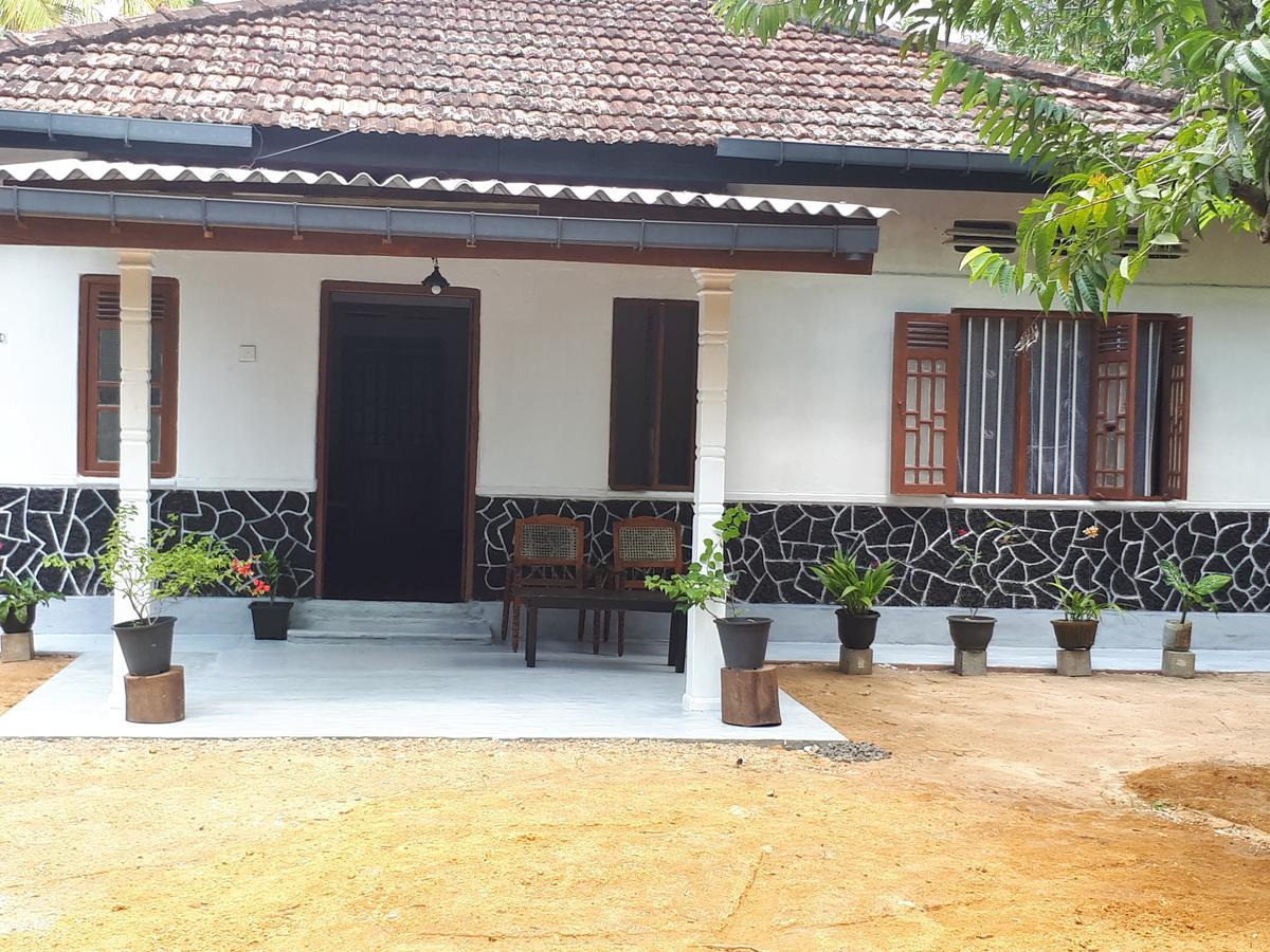 New Sam Tourist Inn Weligama Luaran gambar